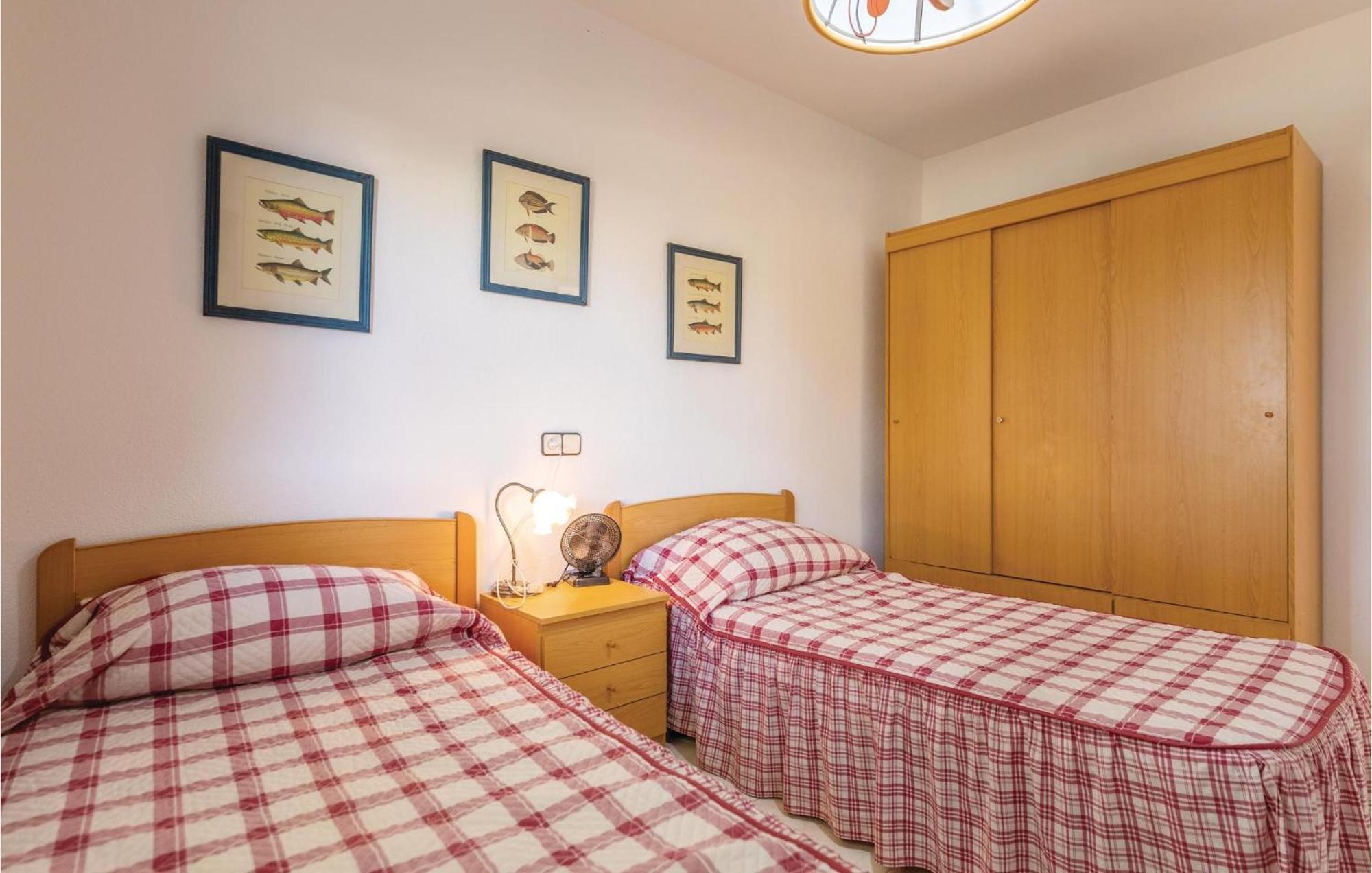 Nice Home In Lametlla De Mar With Kitchen Les Tres Cales ภายนอก รูปภาพ